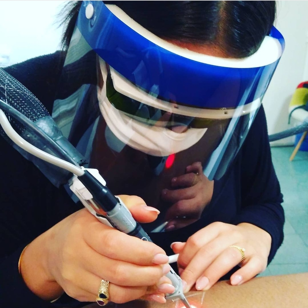 Qui Sommes Nous Laser Versailles